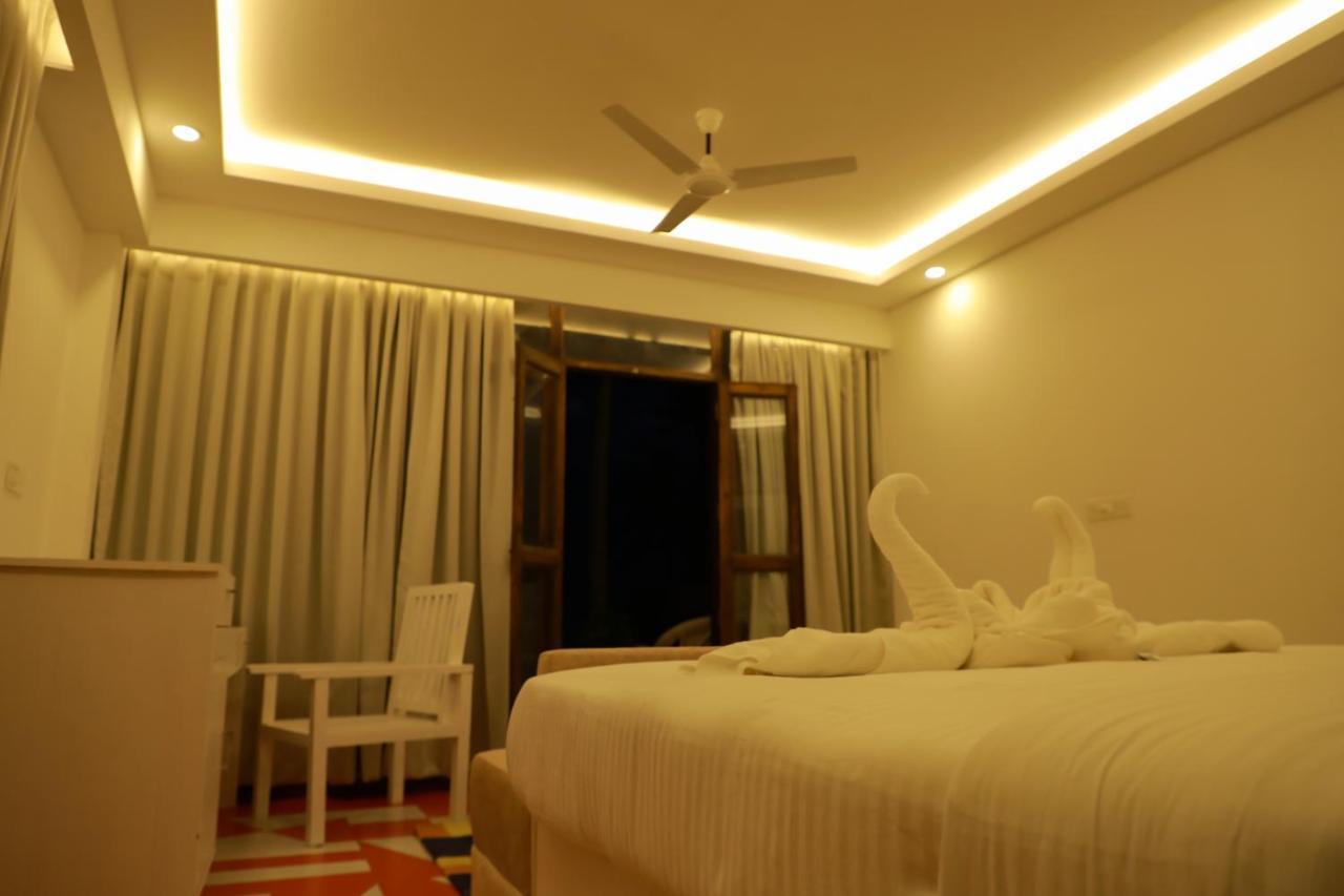 Elixir Cliff Beach And Resort