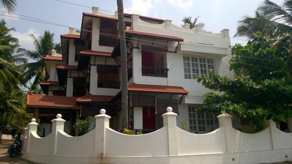 Resort Palm Tree Anex Varkala