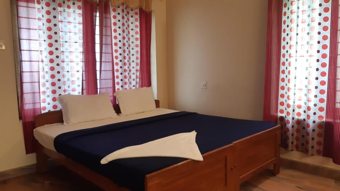 Resort Seawin Beach Varkala