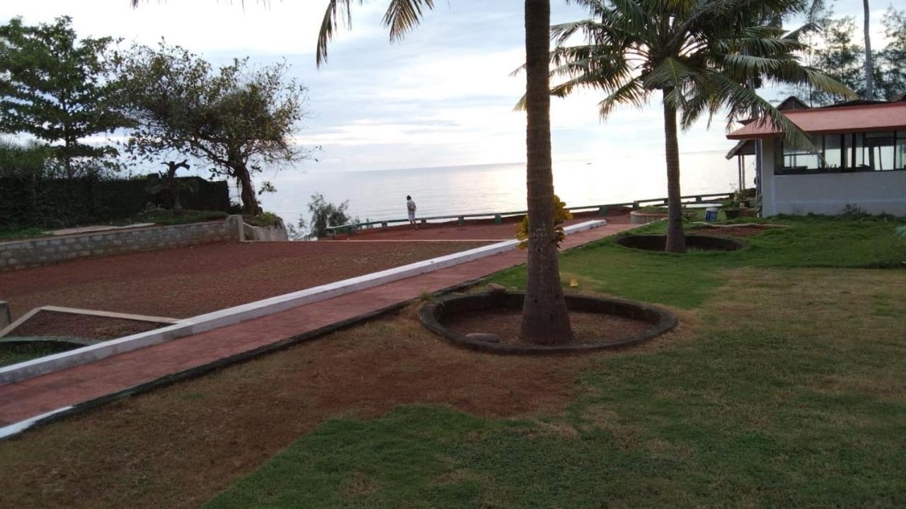 Seashore Bed & Breakfast