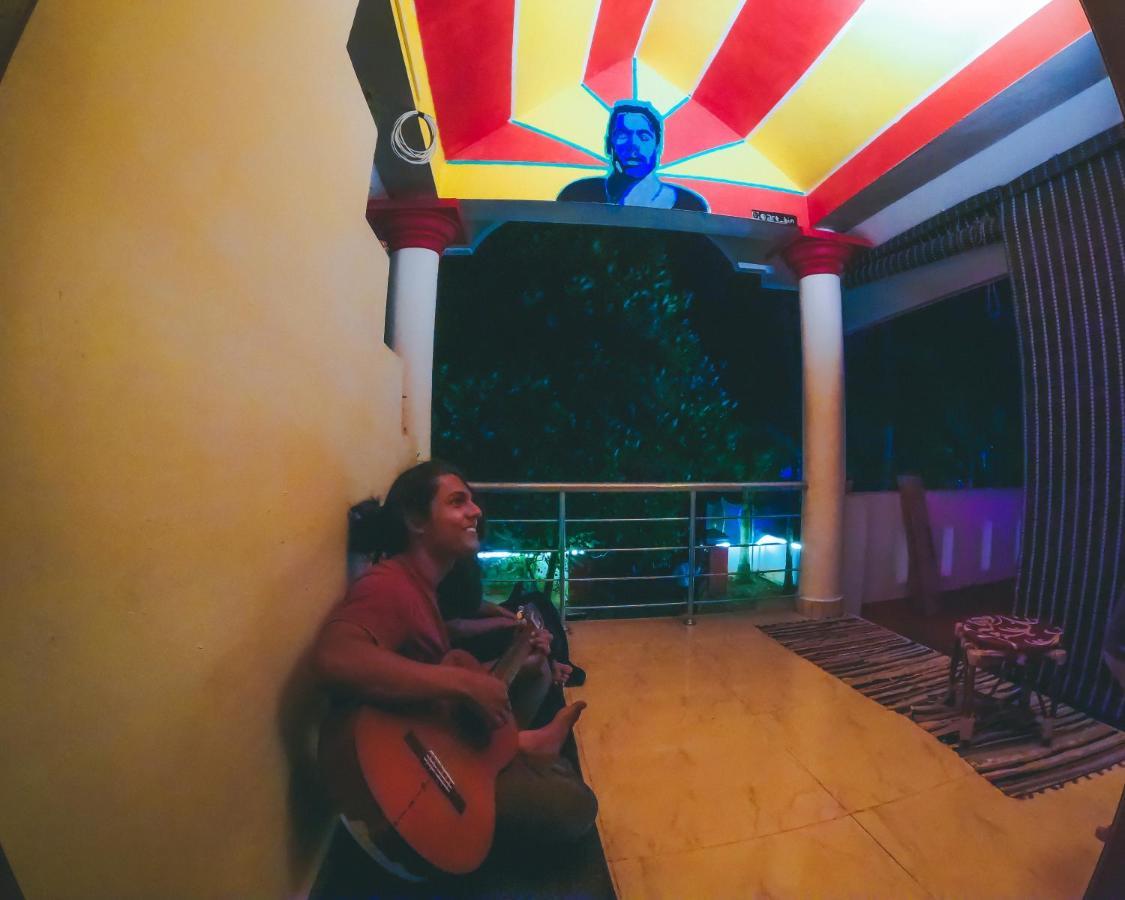 Hostel Hostelexp, - A Beach Town *