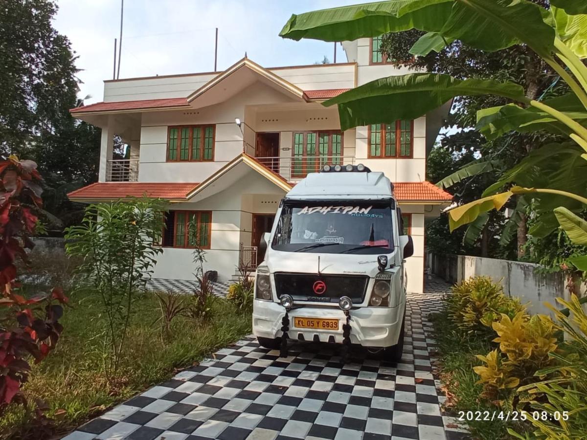 Devi Kripa Residency Homestay *