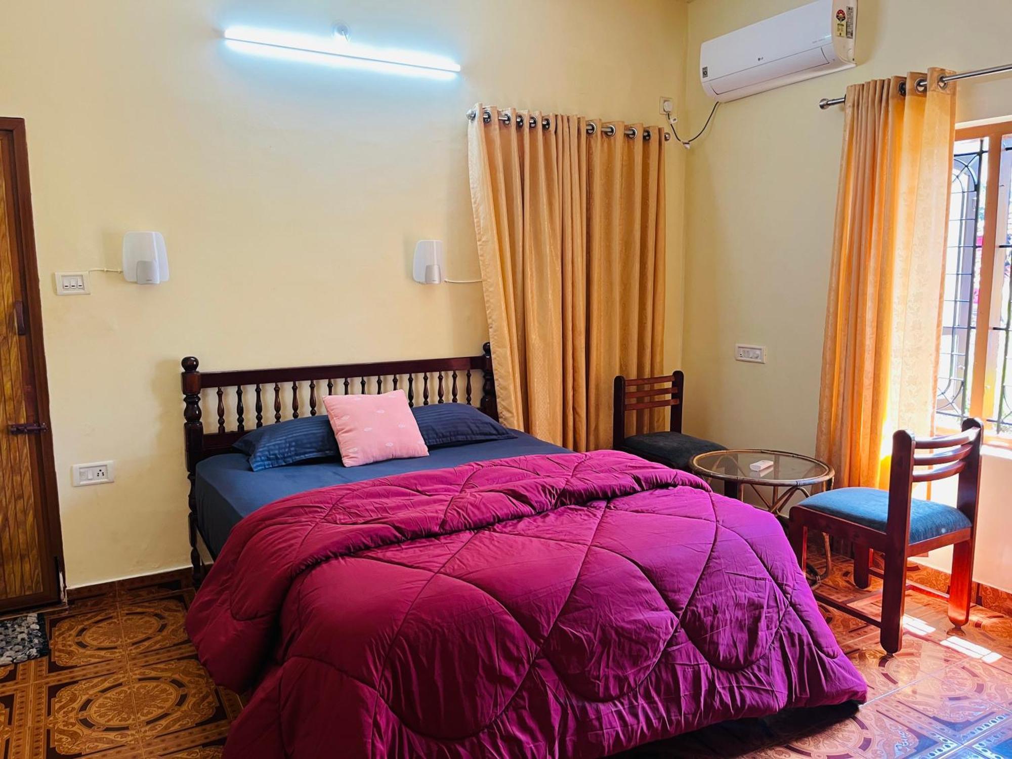 Lavender Residency Bed & Breakfast *