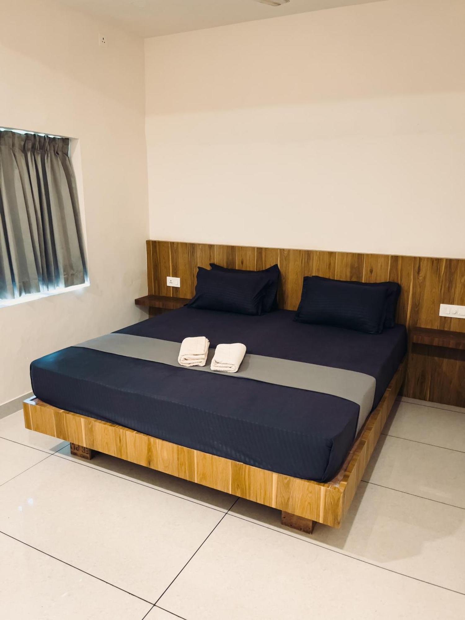 Bed & Breakfast Paddlecult Surf Retreat