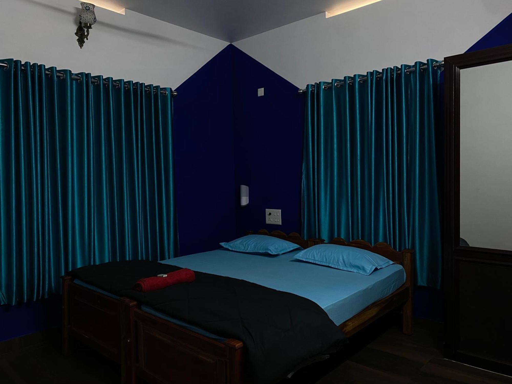 Mud Apples Homestay