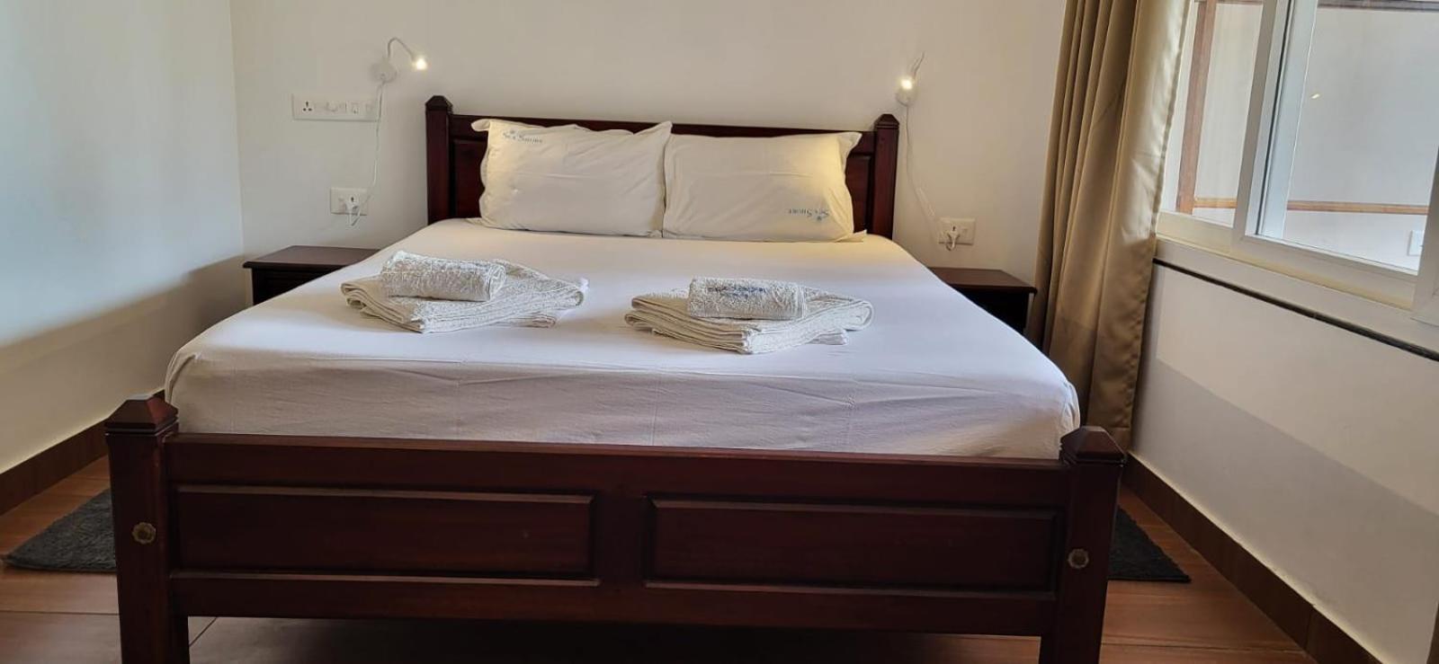 Bed & Breakfast Seashore 2*