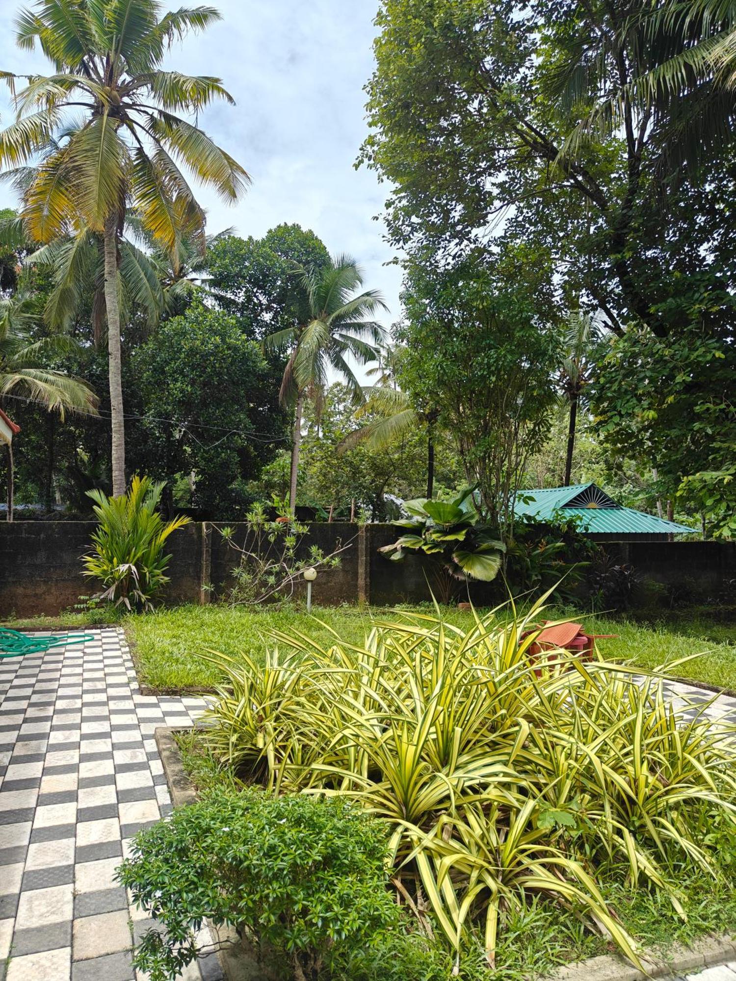 Kaabha Guest house Varkala