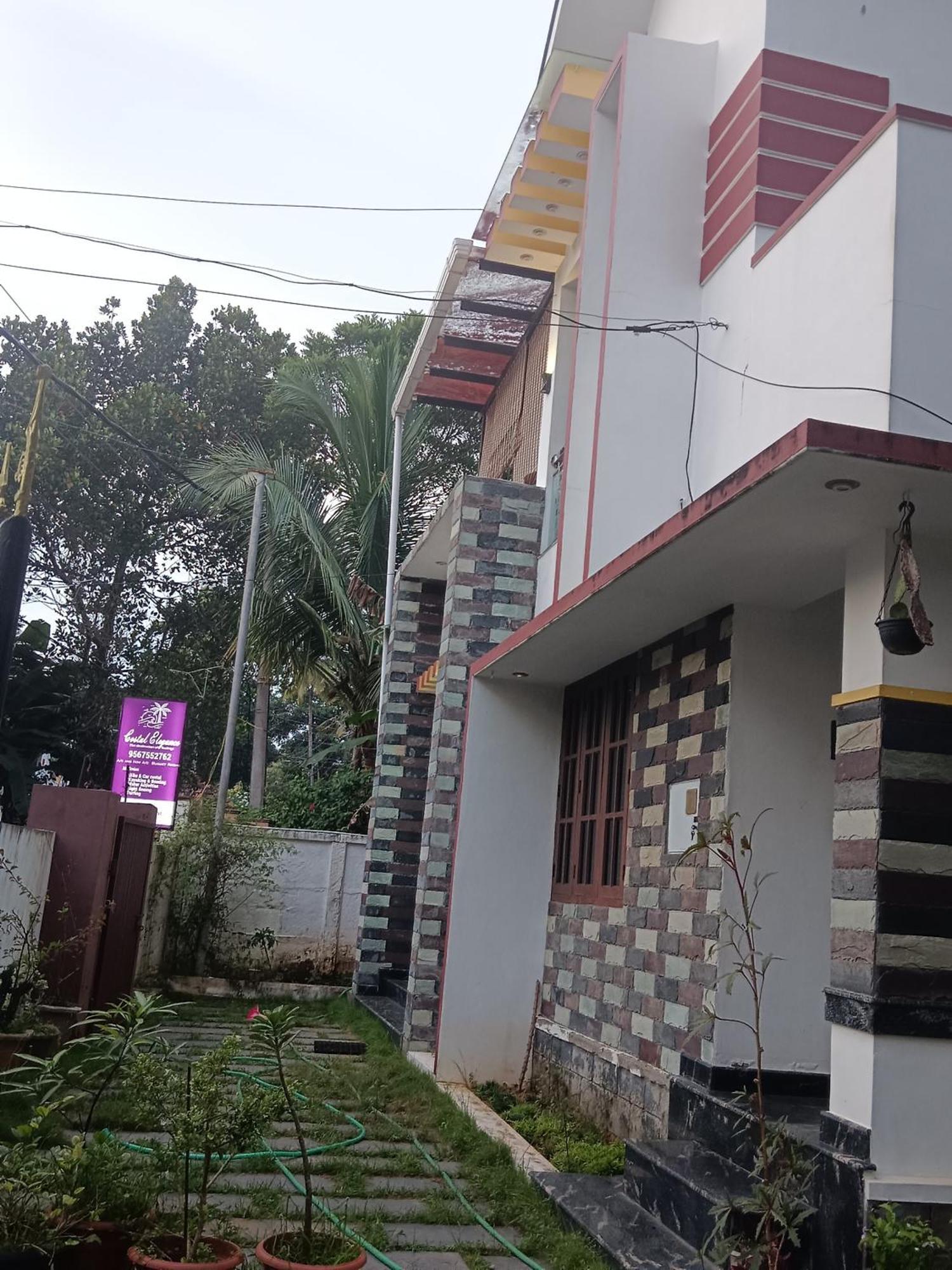 Costal Elegance 24 Homestay *