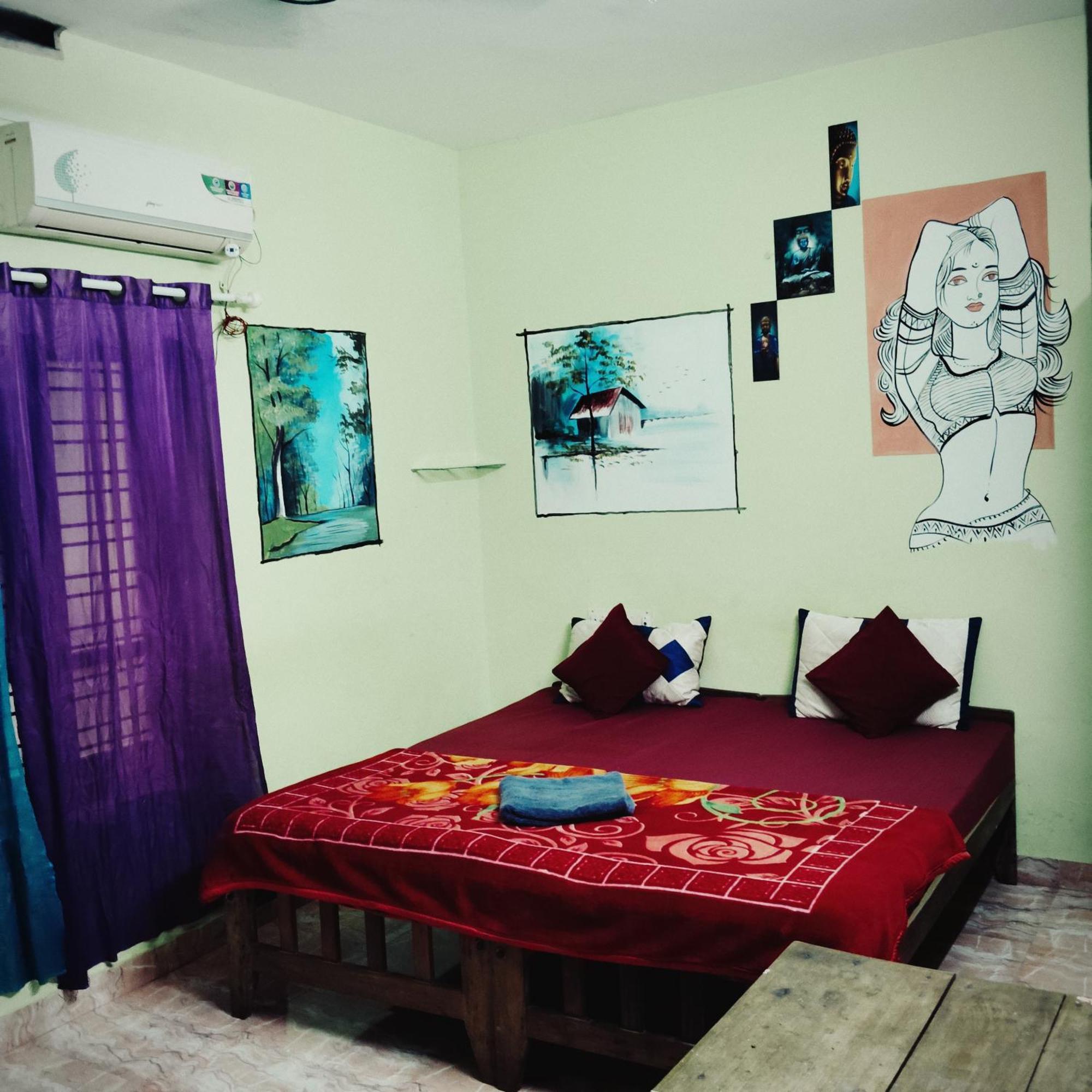 Angraha Guest house Varkala