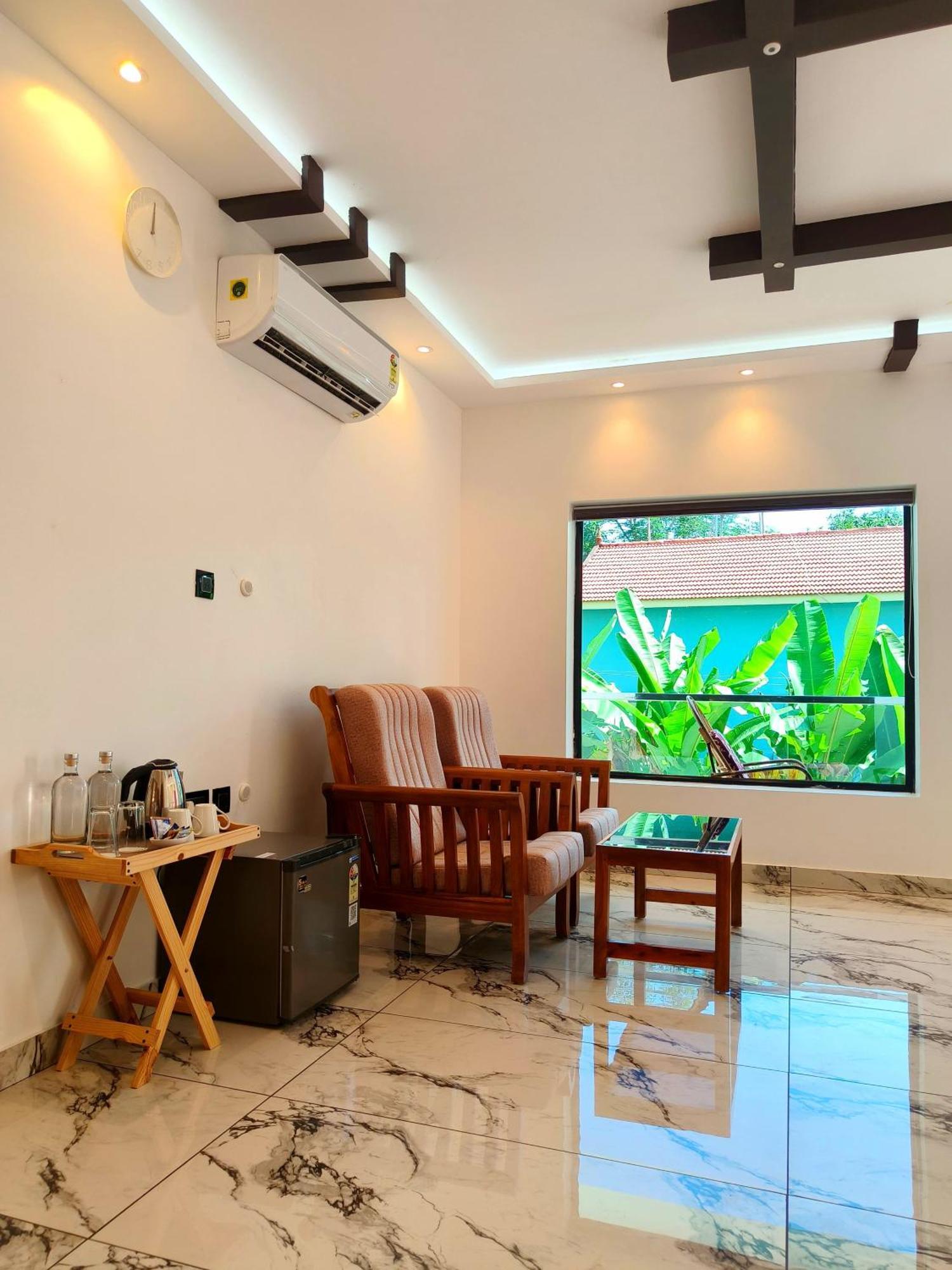 Resort Wavealokam Retreat