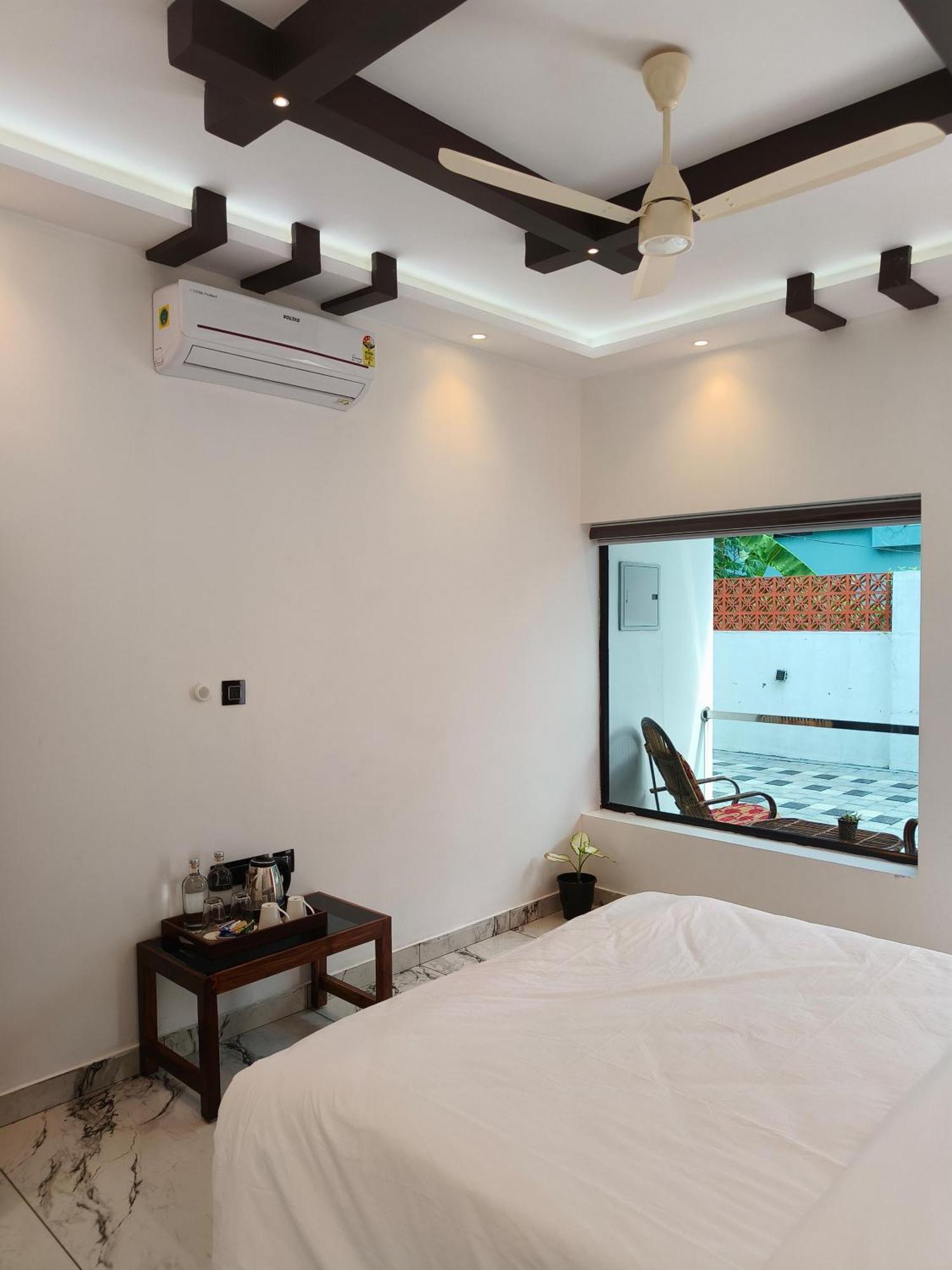 Wavealokam Retreat Resort
