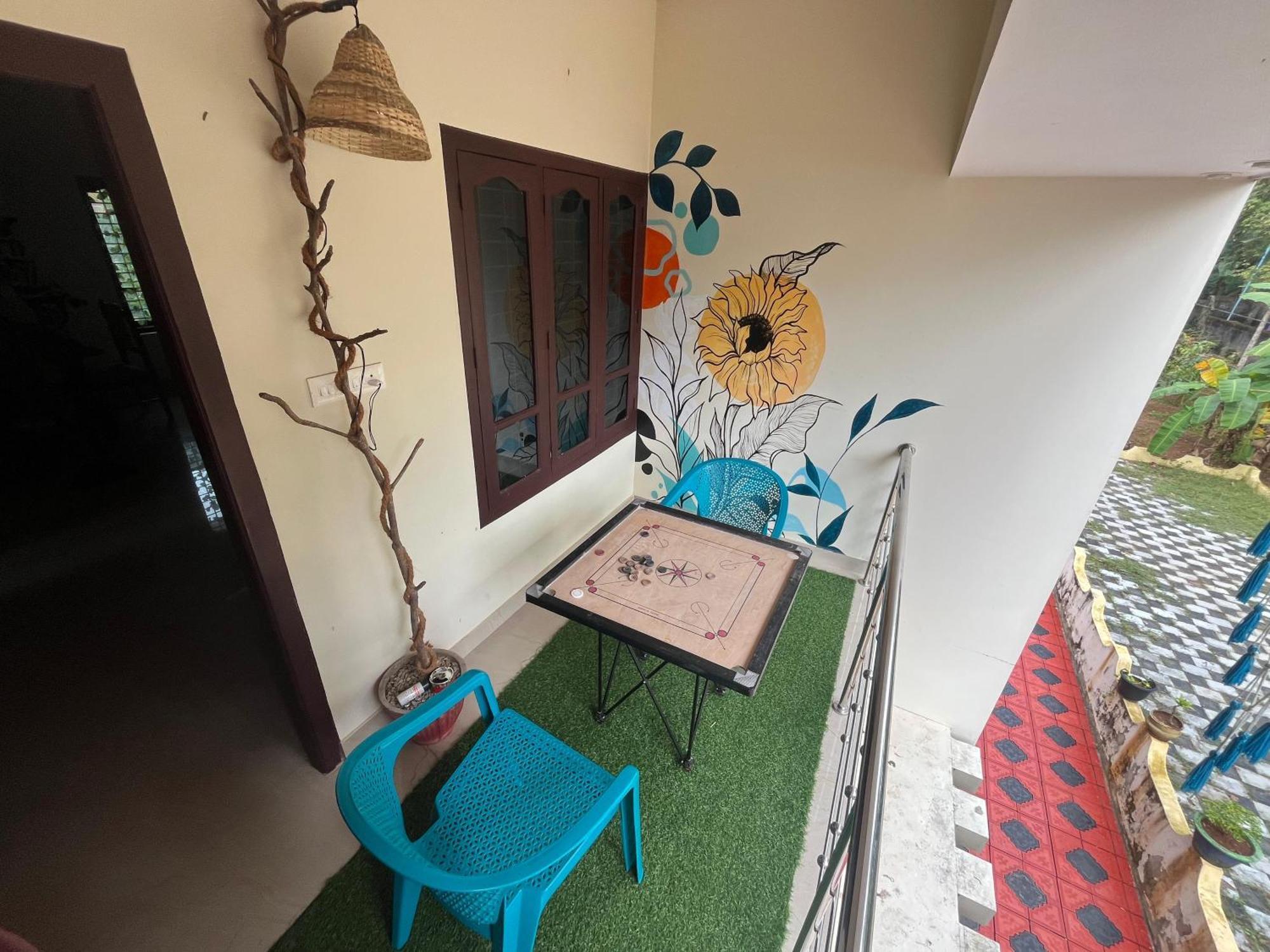 Mud Apples Homestay