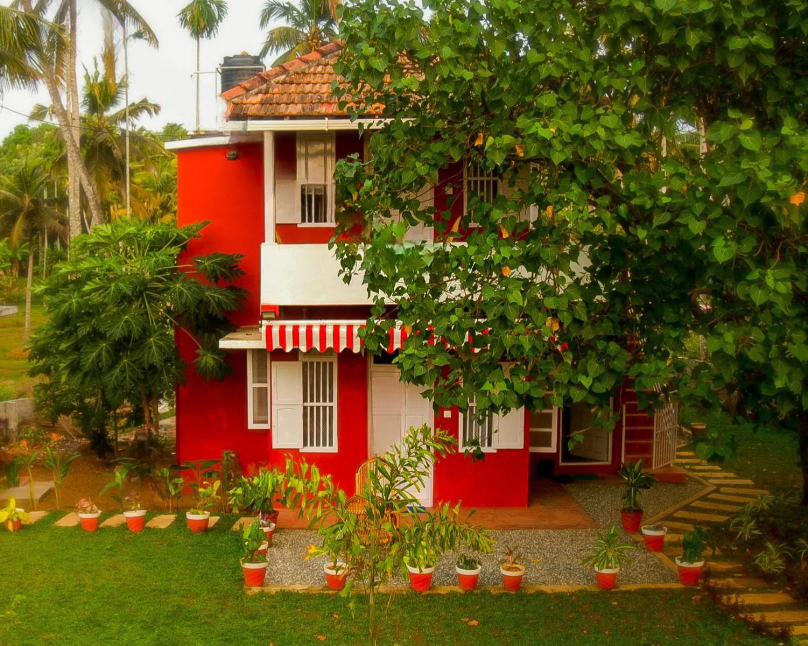 Philosopher's Stone Bed & Breakfast Varkala