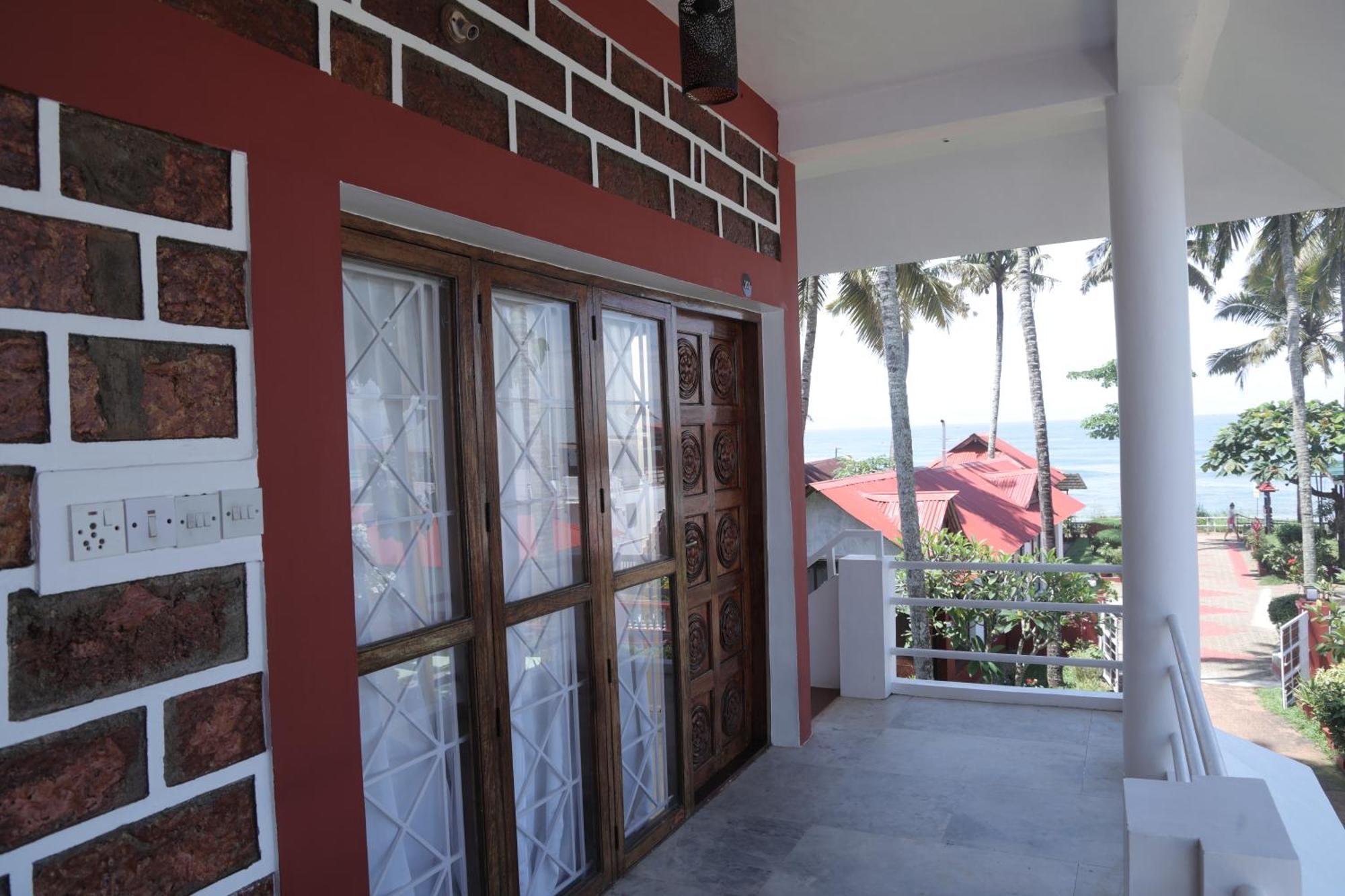 Hillview Hotel 4*