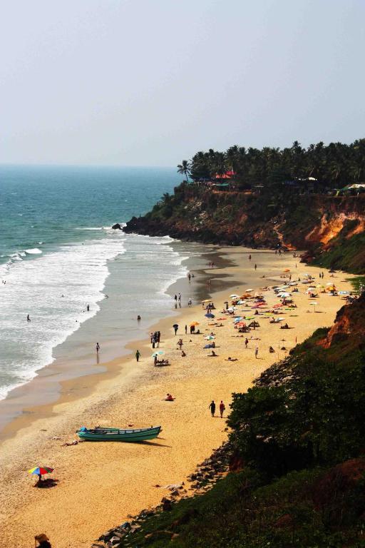 Vedanta Wake Up-helipad North Cliff 2* Varkala