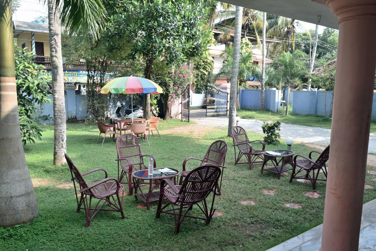 Inn Vedanta Wake Up-helipad North Cliff Varkala