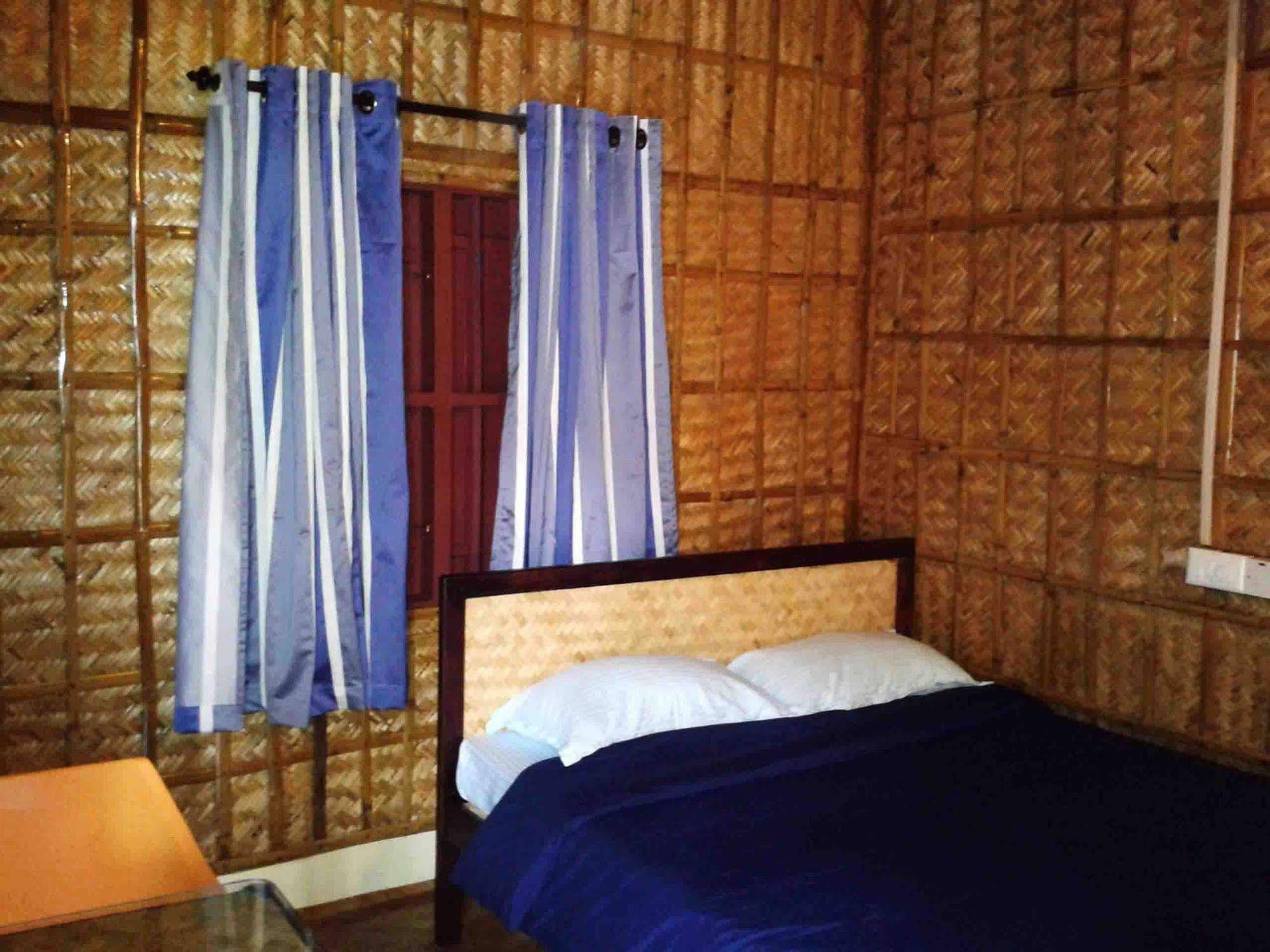 Inn Vedanta Wake Up-helipad North Cliff Varkala