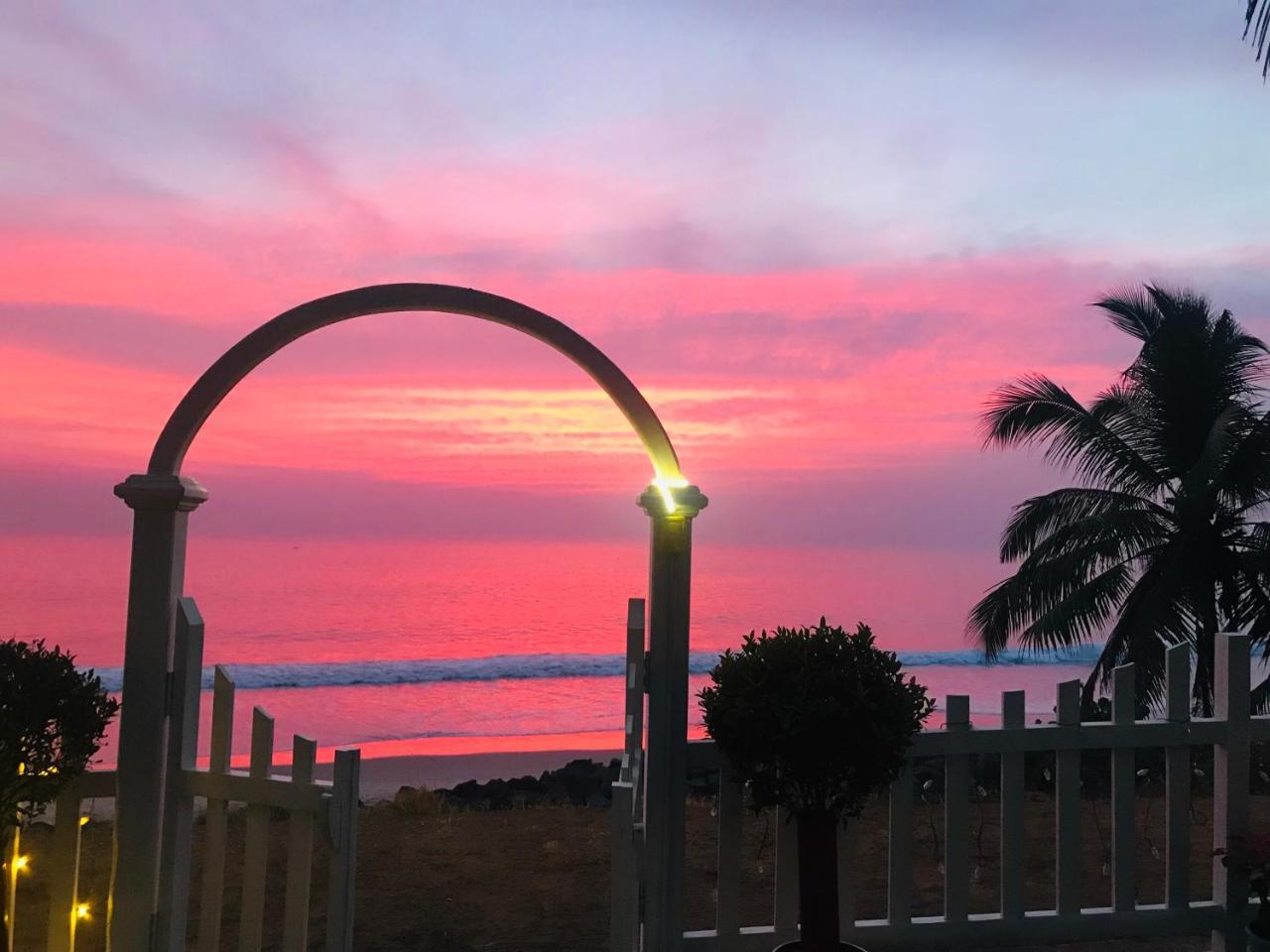Miracle By The Bay Resort *