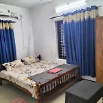 White Castle Homestay