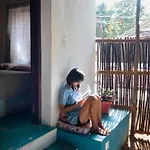 Hostel Calaila