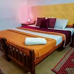 White Pearl Beach Resort