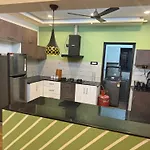 Cliff Niyara Ac Bedrooms Walkable Distance To Beach