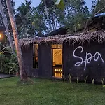Satta Beach Deluxe