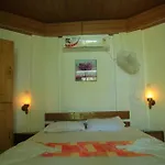 Woodhouse Beach Resort