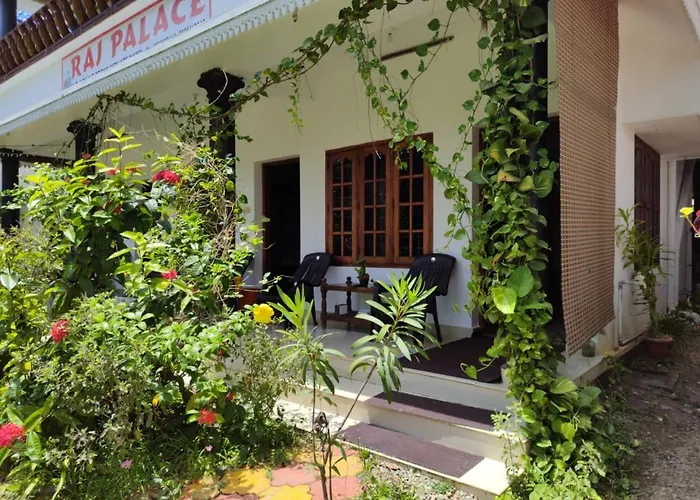 Raj Palace Home Stay
