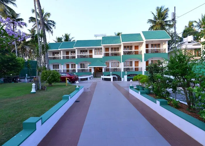 Hotel Green Palace