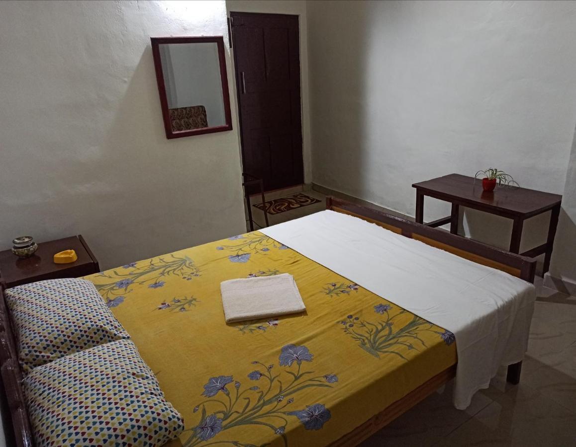Hotel Blue Waves Beach Residency