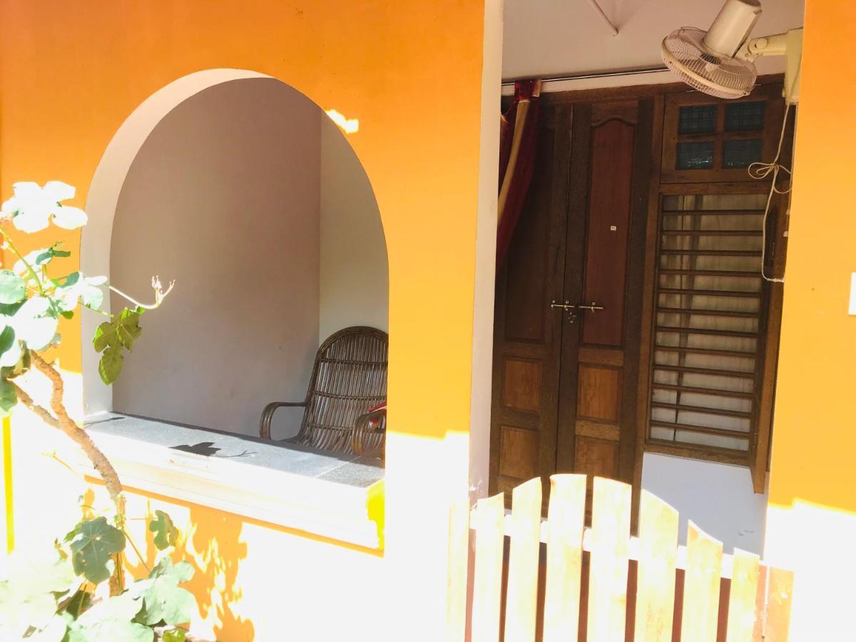 Jickys Nest Guest house 2*