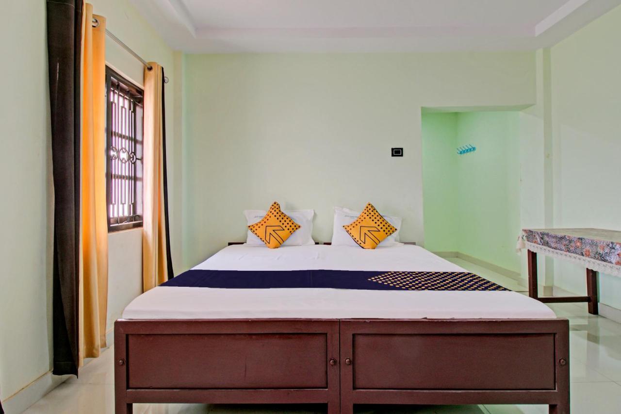Hotel Spot On 73862 Jaya Tourist