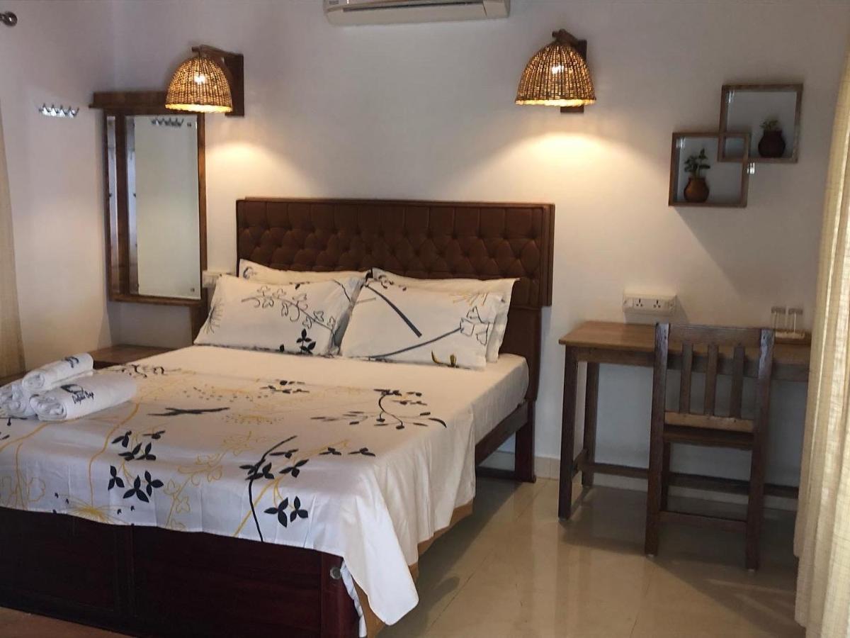 Guest house Dolphin Bay *