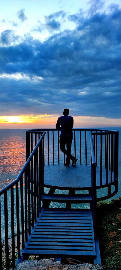 Pura Vida Varkala