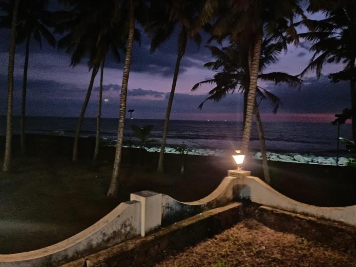 Vibes Beach House * Varkala