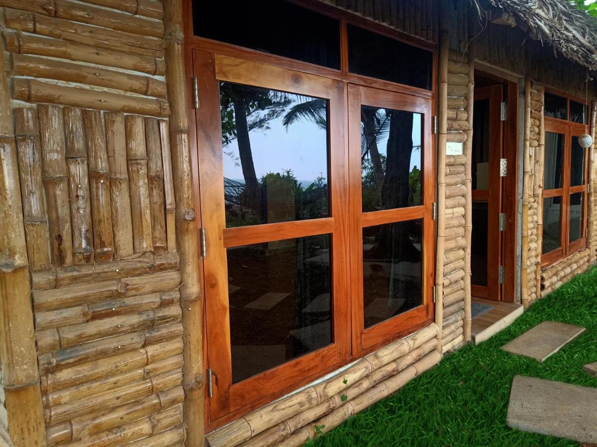 Cliffy Pande Holiday home
