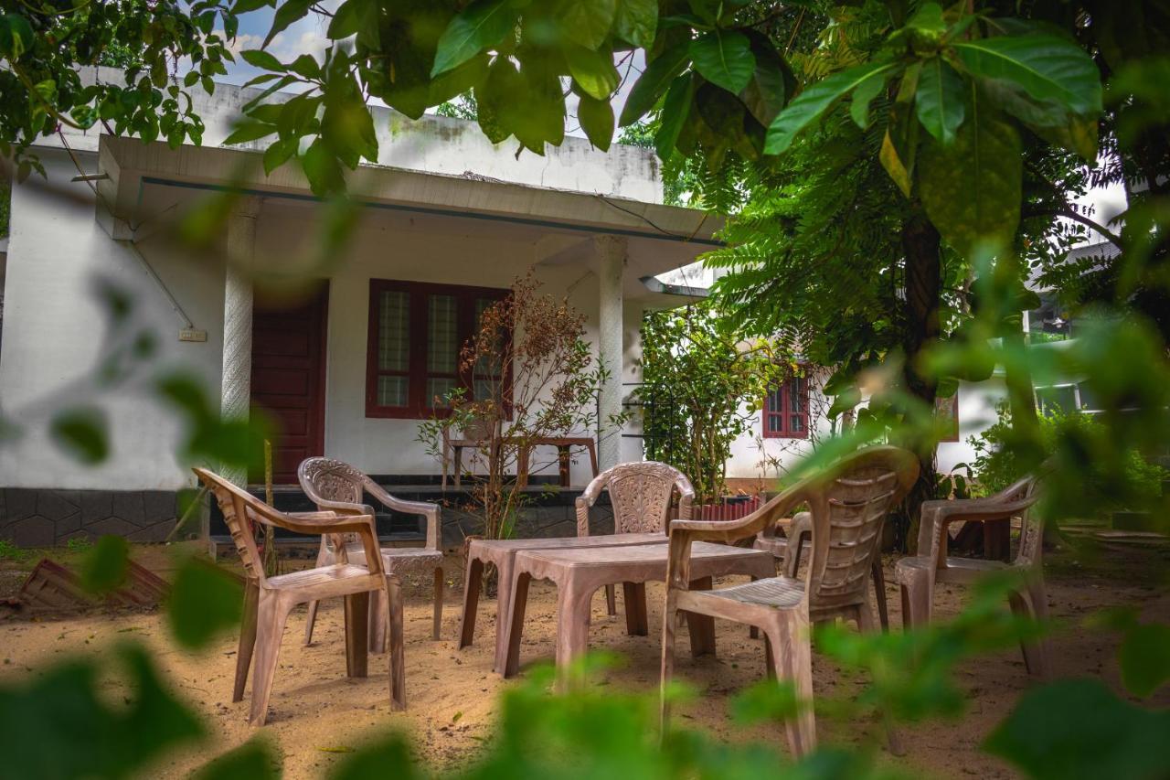 Hotel Secret Paradise