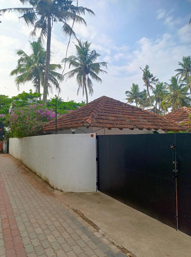 Dolphin Bay Guest house Varkala