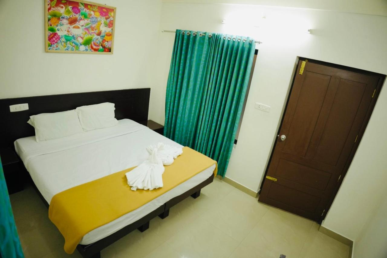 Padmatheertham 3*