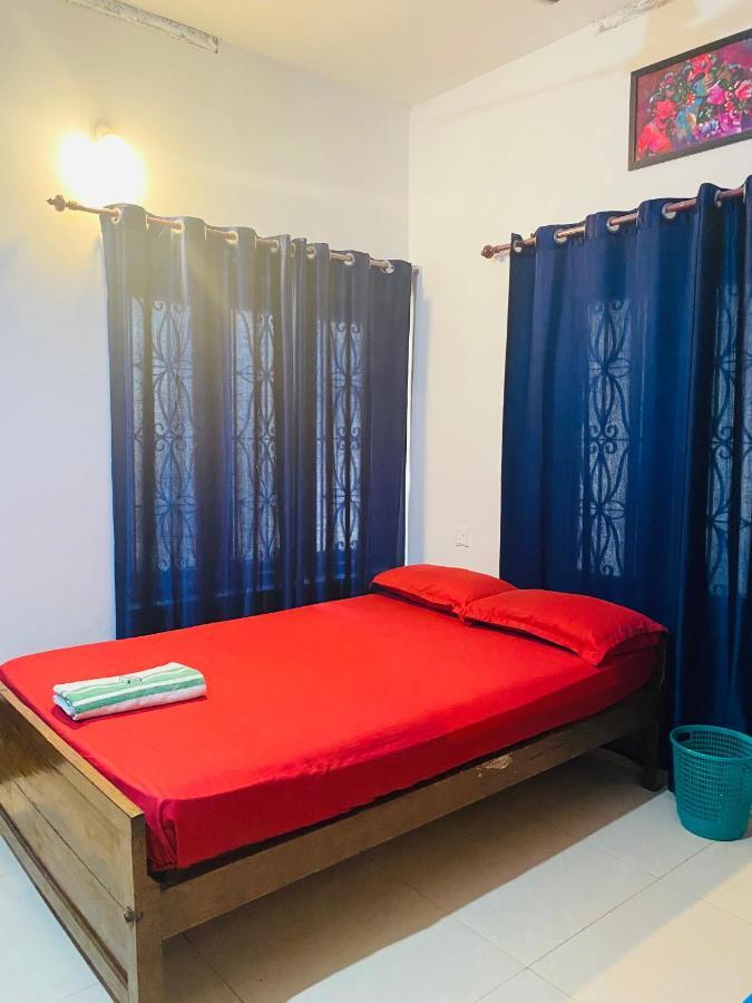 Littoral Hotel *