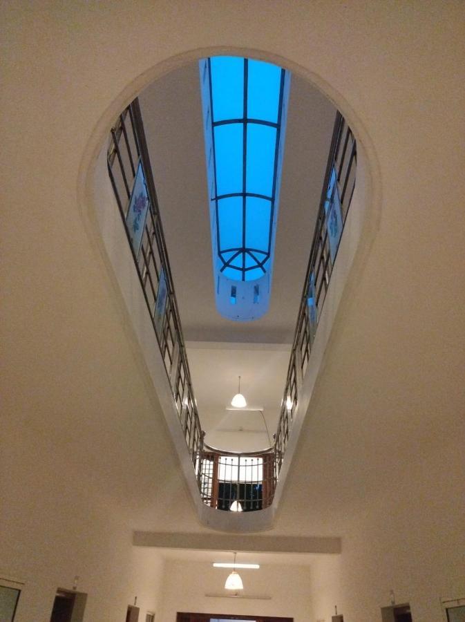 Le Coco Cliff Hotel *