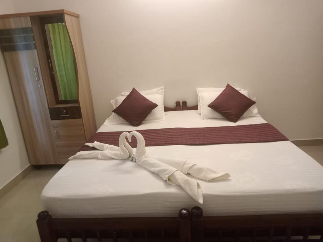 Hotel Le Coco Cliff Varkala