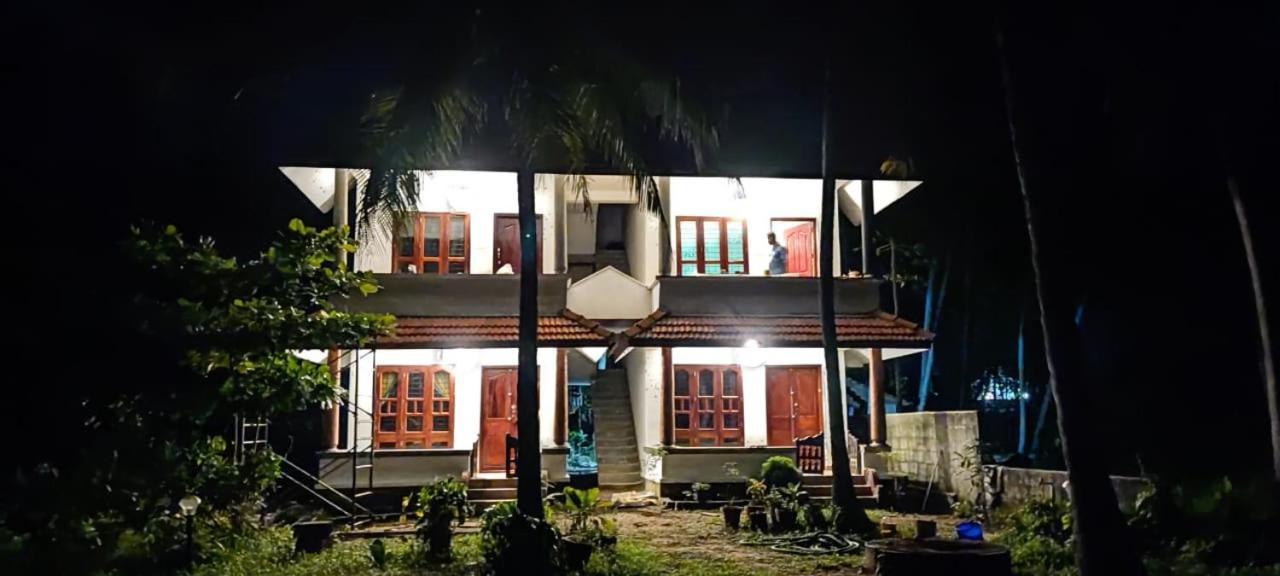 Resort Paddy Farm House *