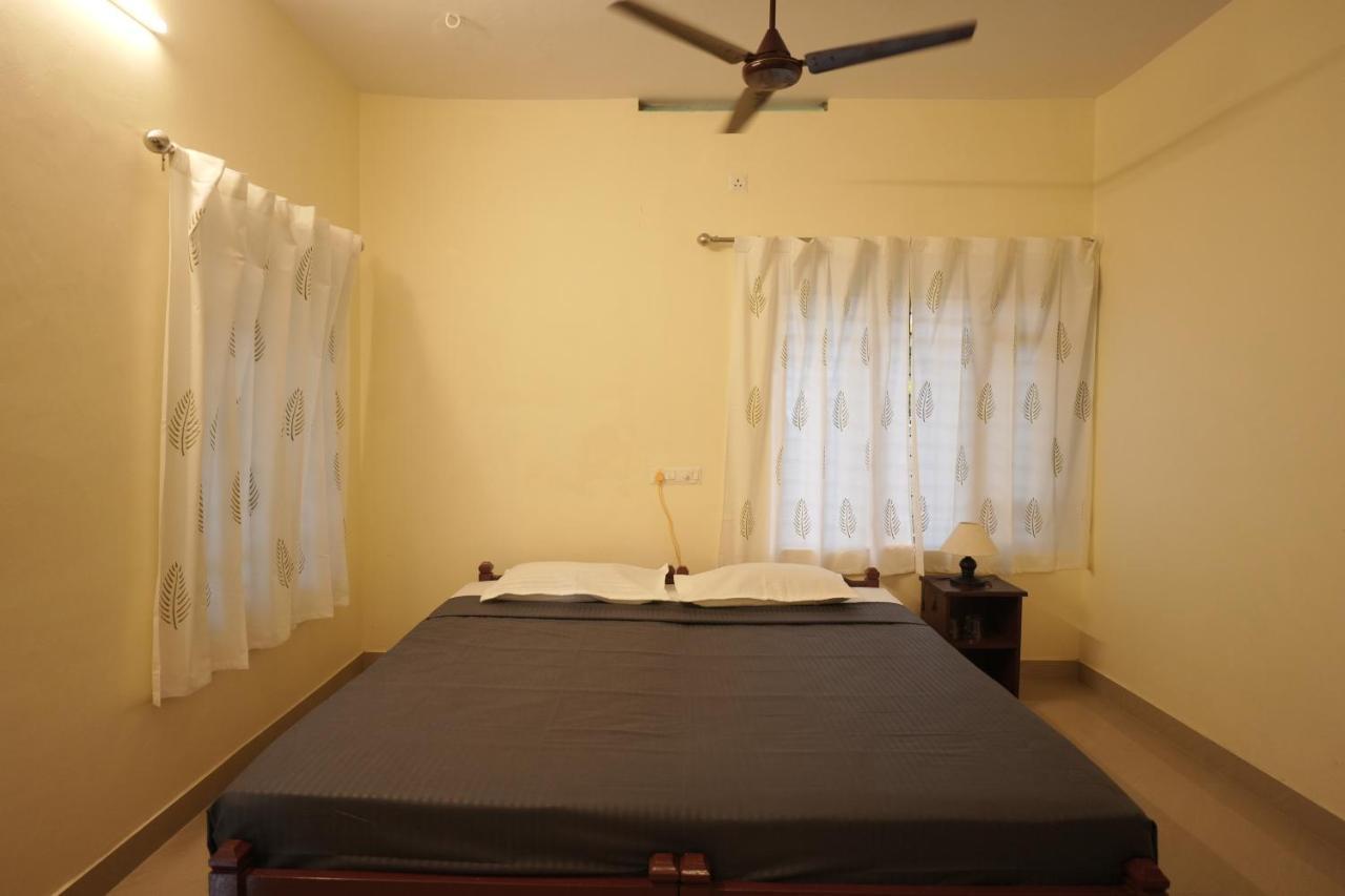 Cliff & Coral Hostel