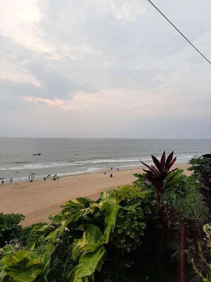 Sea View Cliff *