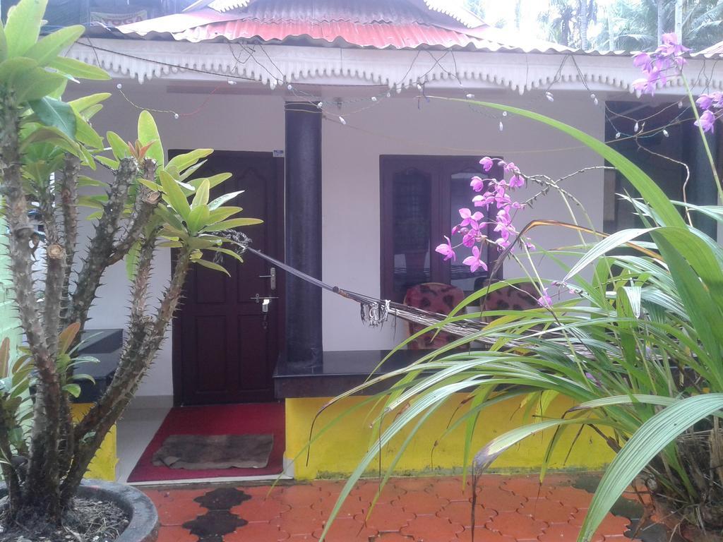 Villa Karthik Varkala