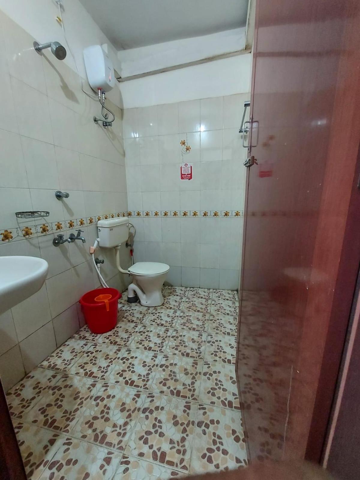 Hotel Padmatheertham Varkala
