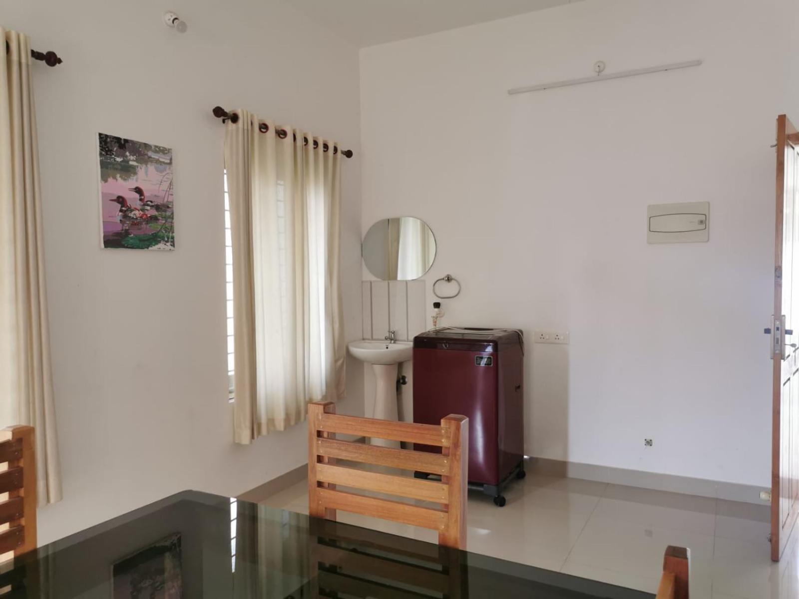 Homestay Tropical Stories Varkala