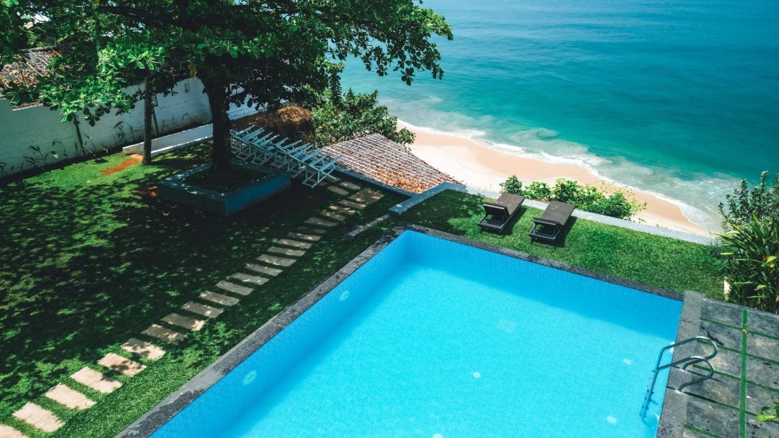 Resort Cliff Stories